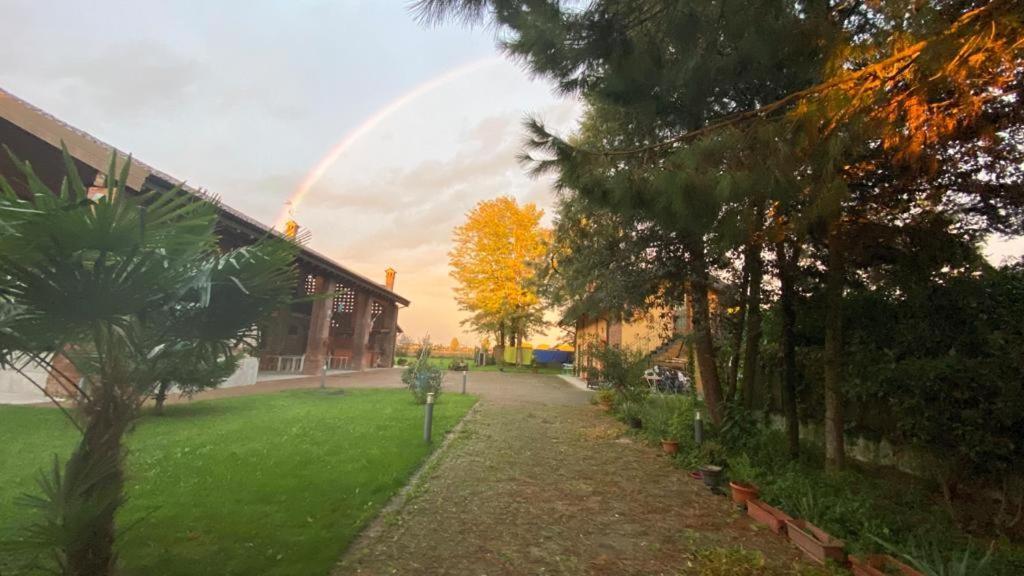 Antica Cascina B&B Borghetto Lodigiano Exterior foto